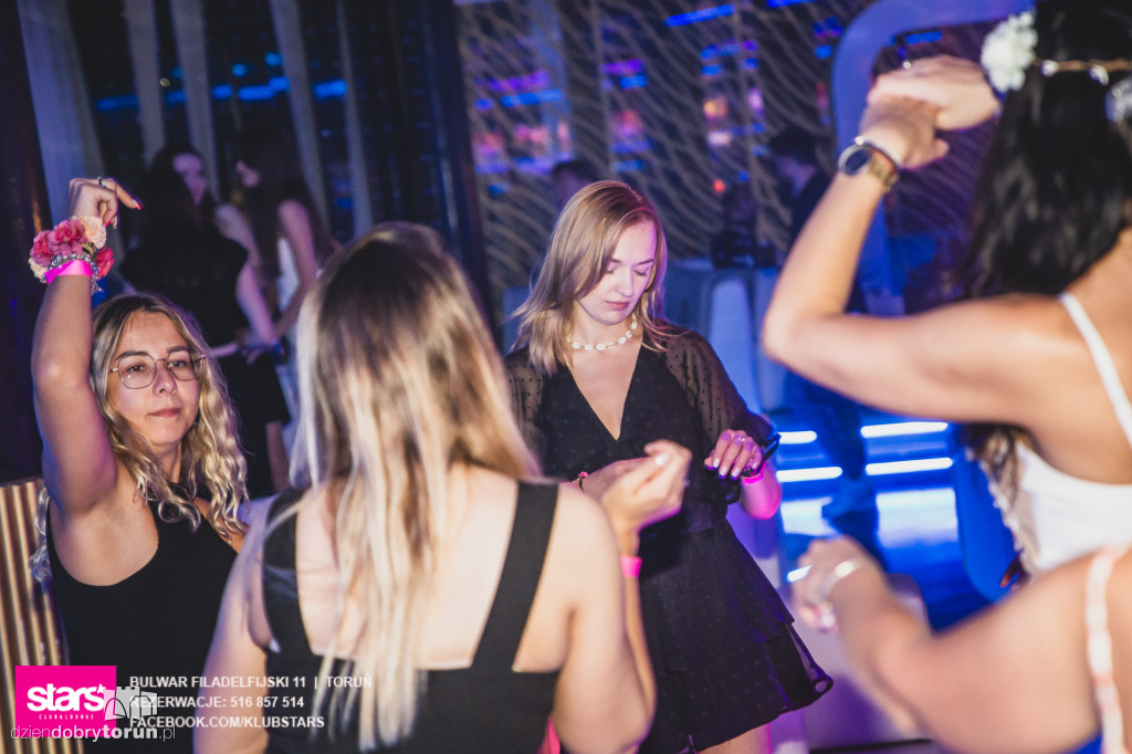 Forever Young - impreza w klubie Stars