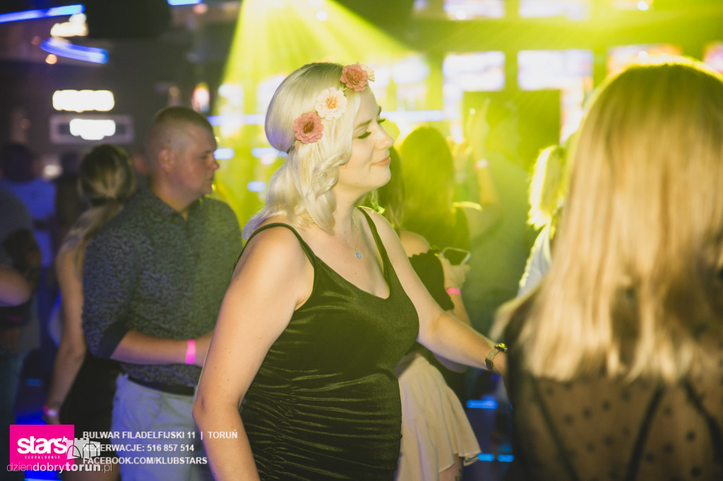 Forever Young - impreza w klubie Stars