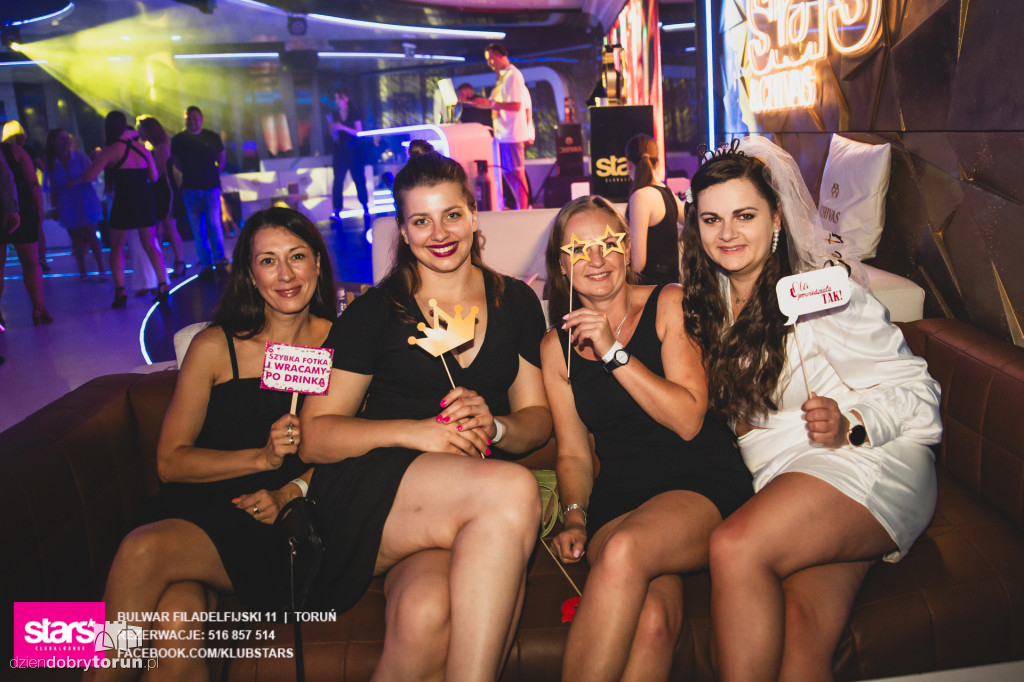 Forever Young - impreza w klubie Stars