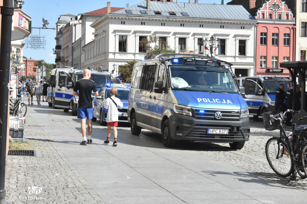 Pełno policji na starówce