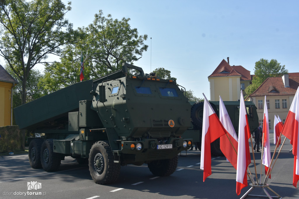 Podpisanie umowy na wyrzutnie rakietowe