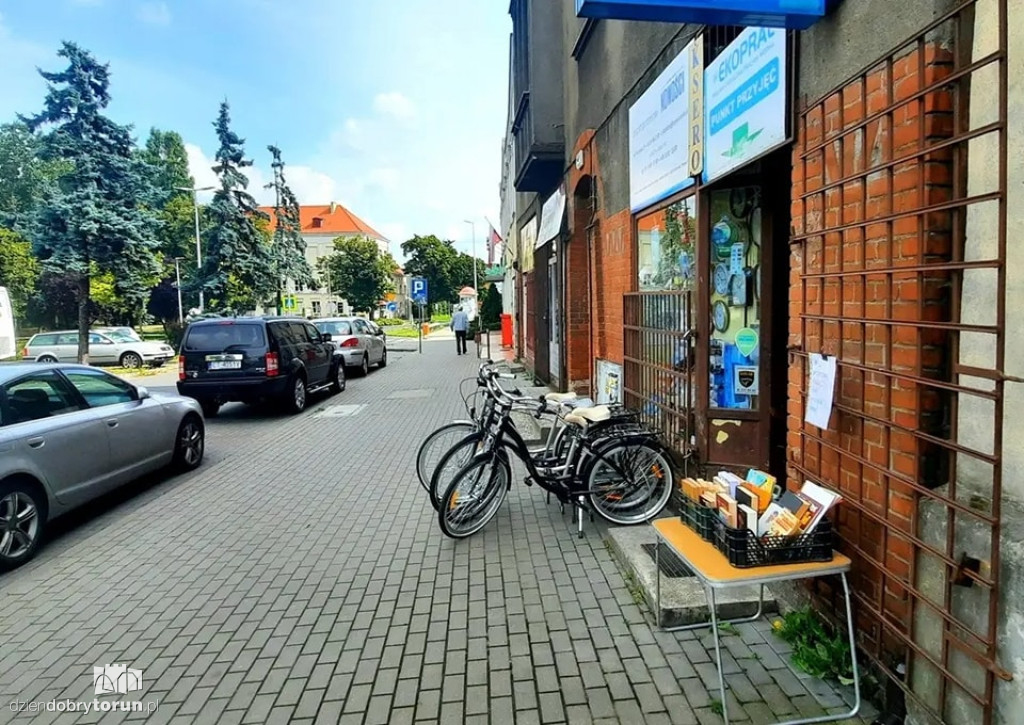 Sklep przy Poznańskiej w Toruniu zamknięty