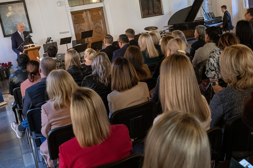 Święto Edukacji Narodowej, odznaczenia nauczycieli