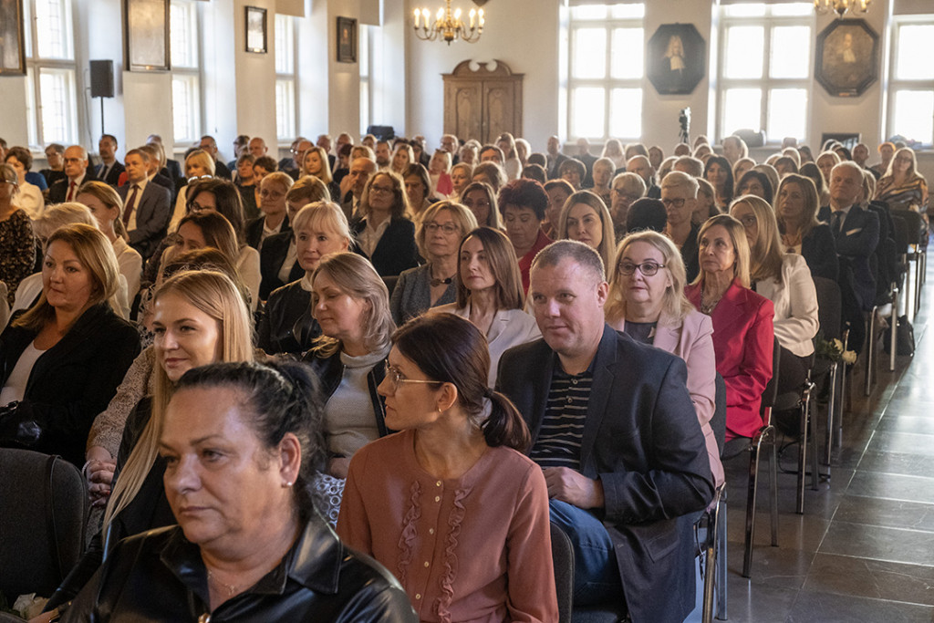 Święto Edukacji Narodowej, odznaczenia nauczycieli