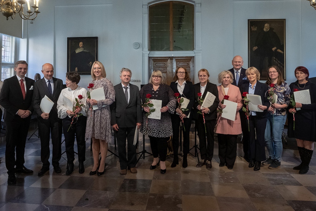 Święto Edukacji Narodowej, odznaczenia nauczycieli