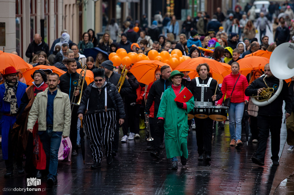 Parada otwierająca Festiwal Lalek