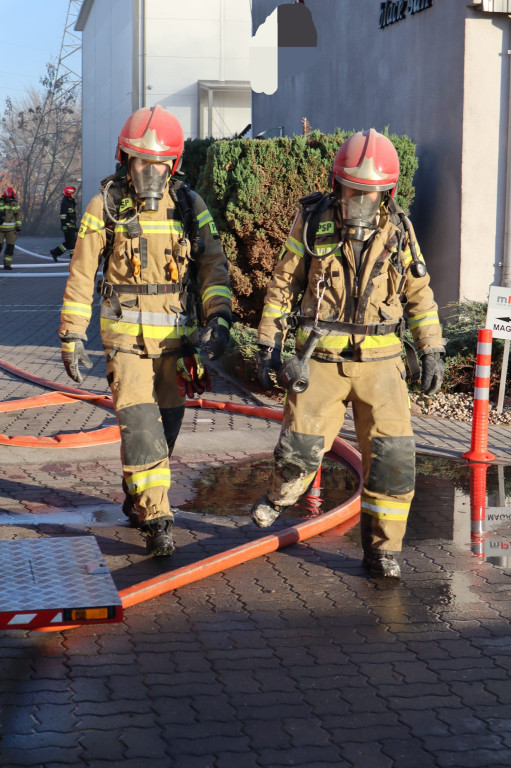 Pożar hali na Równinnej