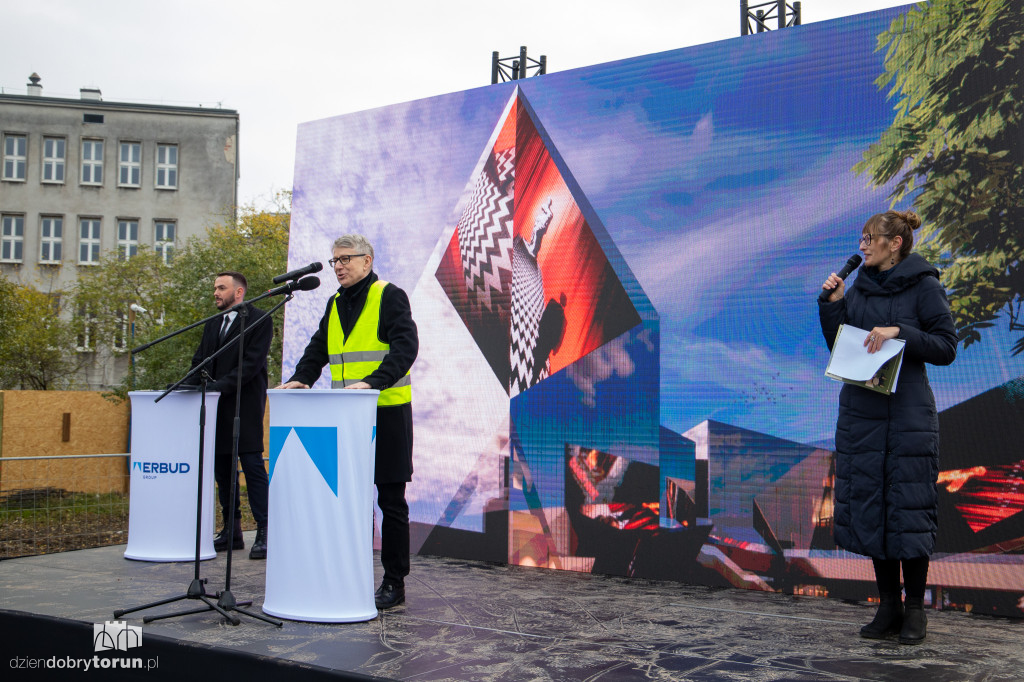 Wmurowanie kamienia węgielnego pod budowę Centrum Camerimage