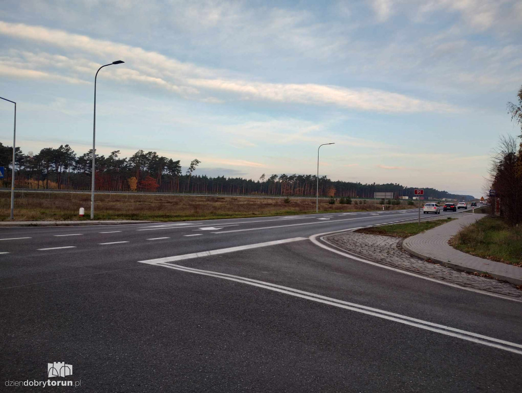 Zniszczony fotoradar na drodze krajowej nr 91