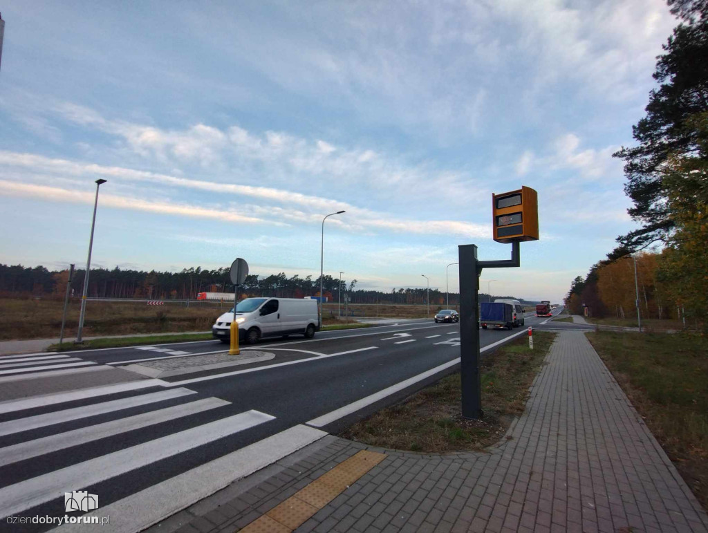 Zniszczony fotoradar na drodze krajowej nr 91