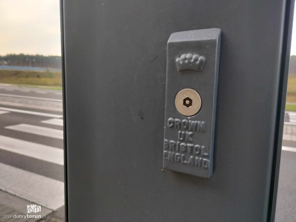 Zniszczony fotoradar na drodze krajowej nr 91