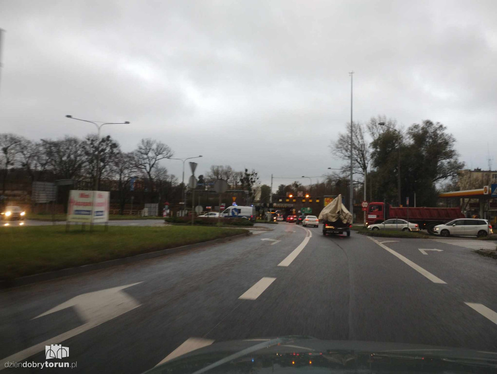 Wypadek w okolicach mostu