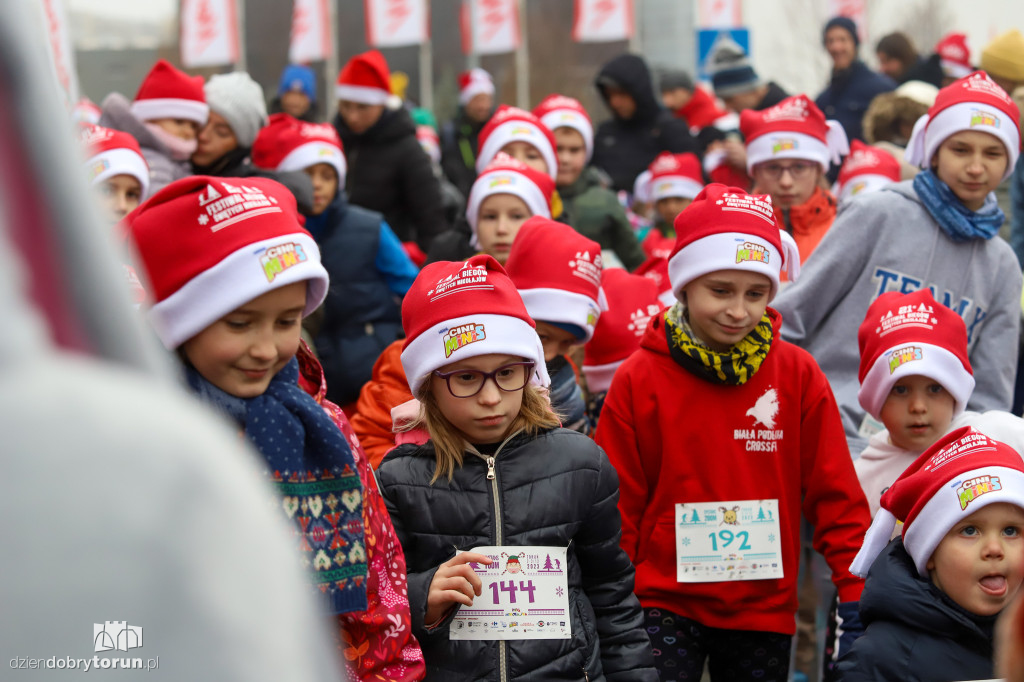 Festiwal Biegów Świętych Mikołajów dla dzieci