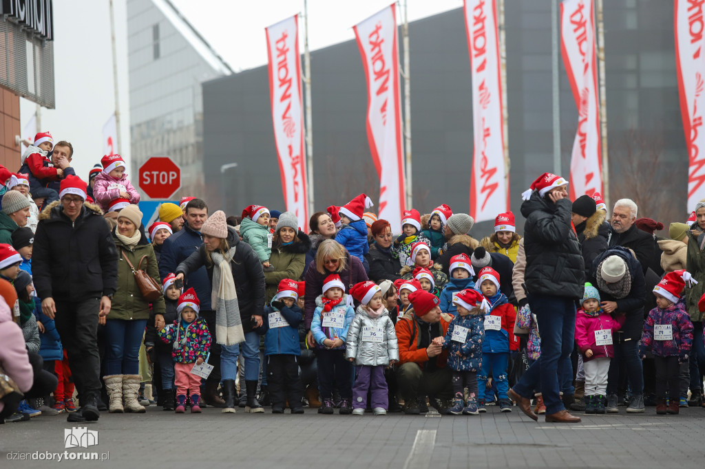 Festiwal Biegów Świętych Mikołajów dla dzieci