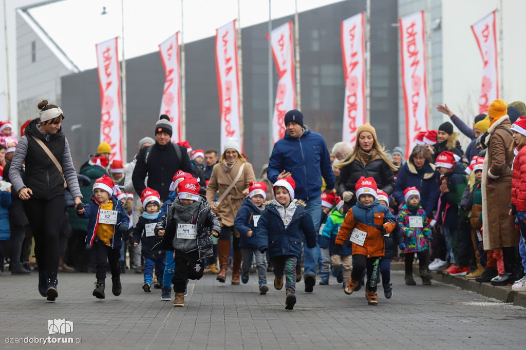 Festiwal Biegów Świętych Mikołajów dla dzieci