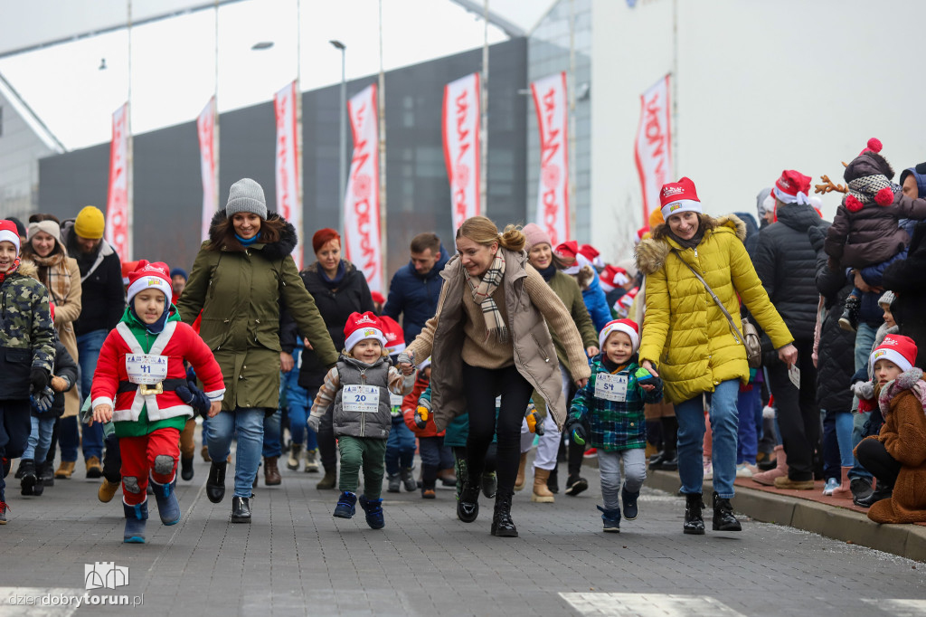 Festiwal Biegów Świętych Mikołajów dla dzieci