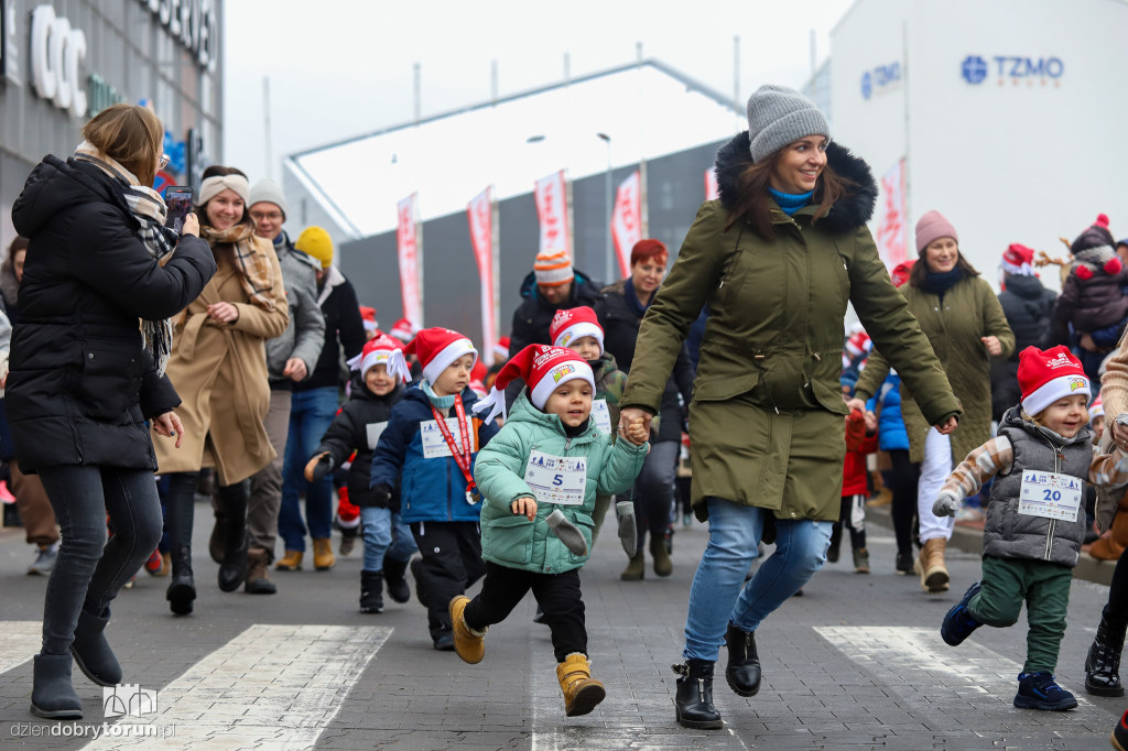 Festiwal Biegów Świętych Mikołajów dla dzieci