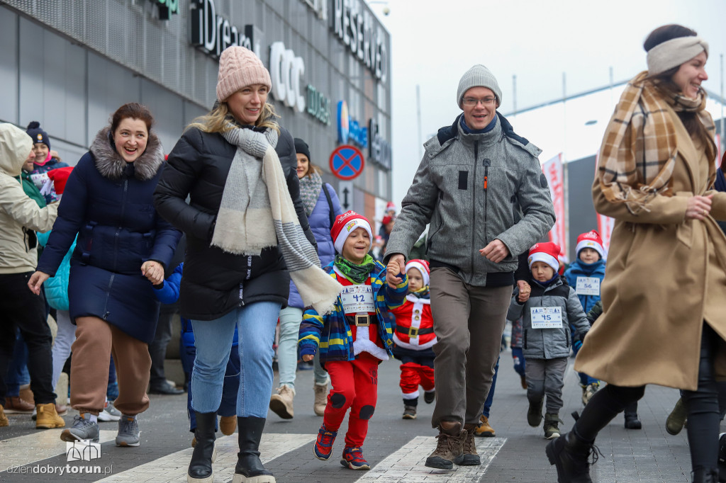 Festiwal Biegów Świętych Mikołajów dla dzieci