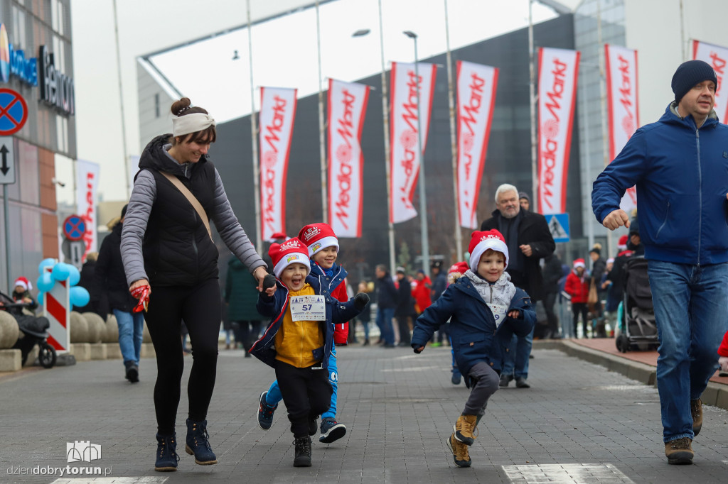 Festiwal Biegów Świętych Mikołajów dla dzieci