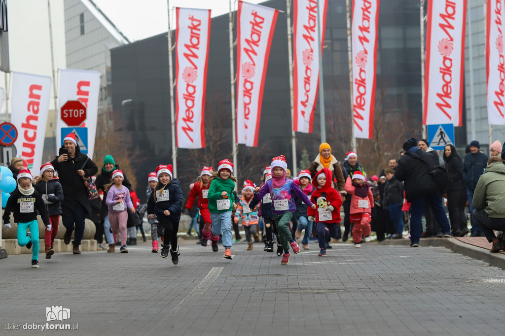 Festiwal Biegów Świętych Mikołajów dla dzieci