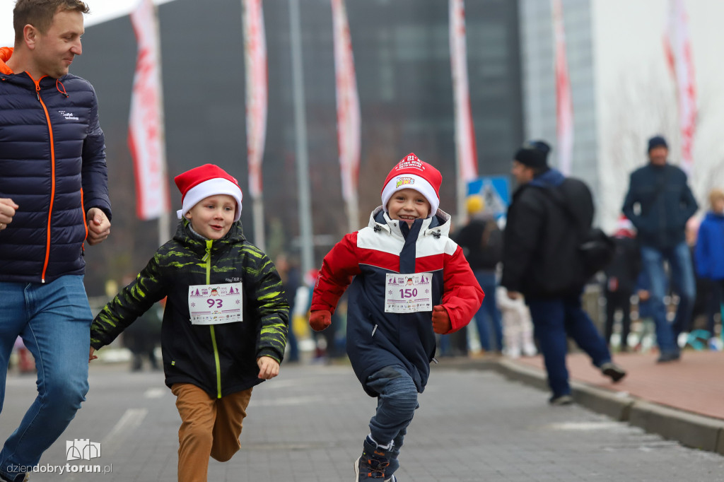 Festiwal Biegów Świętych Mikołajów dla dzieci