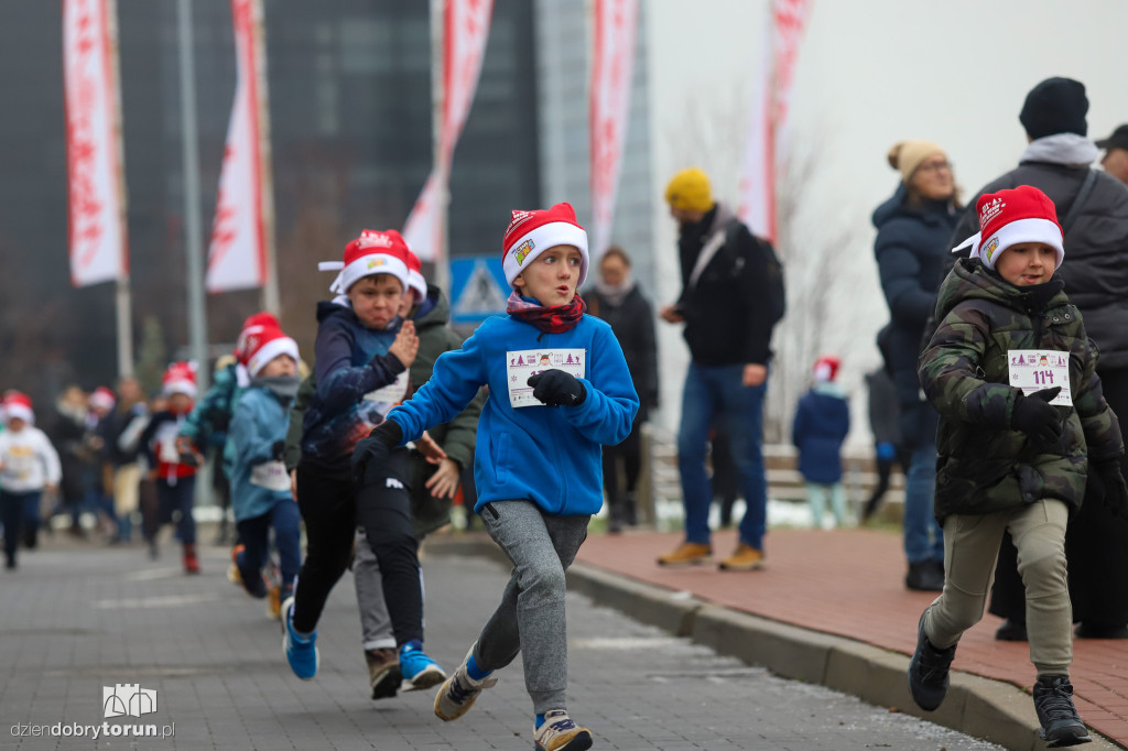 Festiwal Biegów Świętych Mikołajów dla dzieci