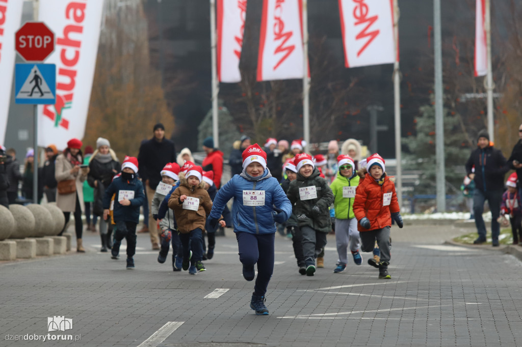 Festiwal Biegów Świętych Mikołajów dla dzieci