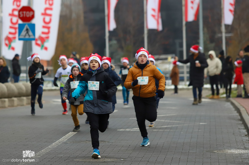 Festiwal Biegów Świętych Mikołajów dla dzieci