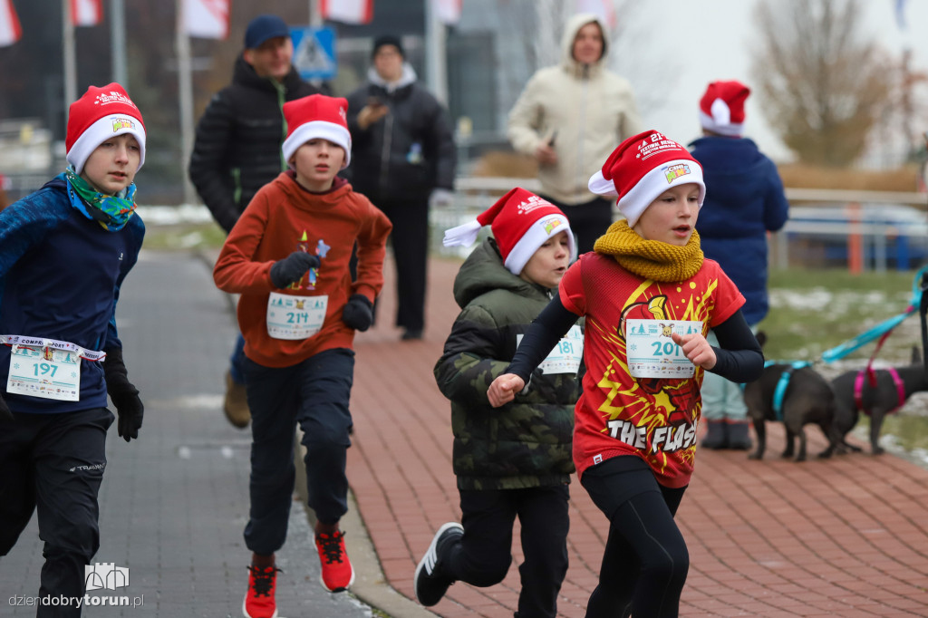 Festiwal Biegów Świętych Mikołajów dla dzieci