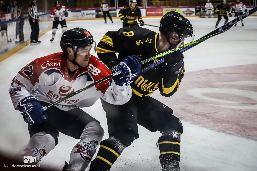 KH Energa Toruń 7 : 2 GKS Katowice