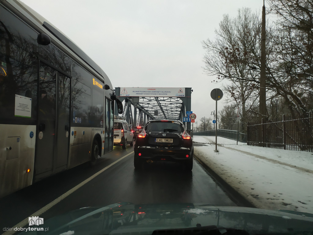 Duże utrudnienia na lewobrzeżu