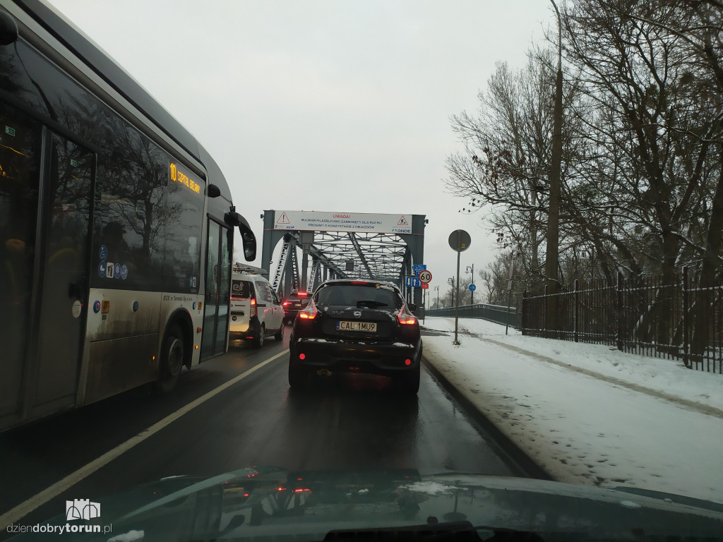 Duże utrudnienia na lewobrzeżu