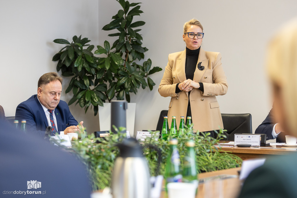 Urząd marszałkowski z pieniędzmi dla regionu