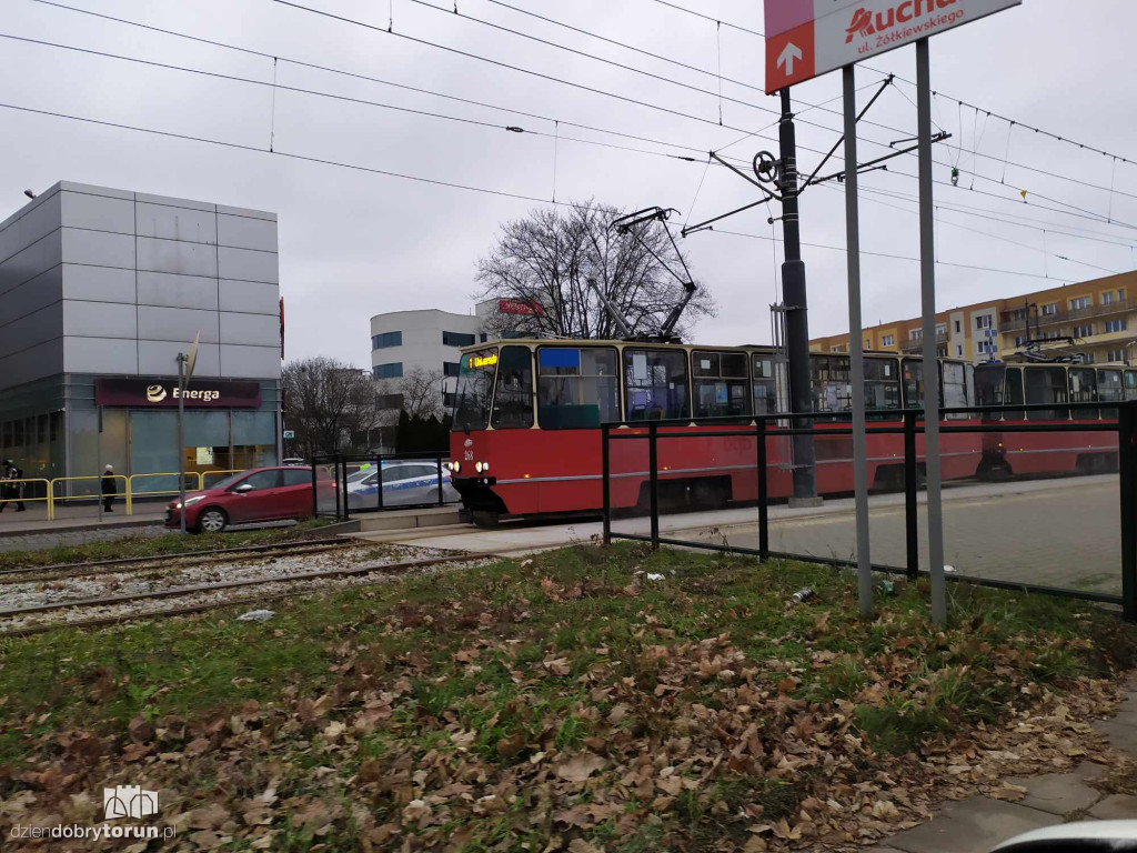 Zderzenie tramwaju z karetką