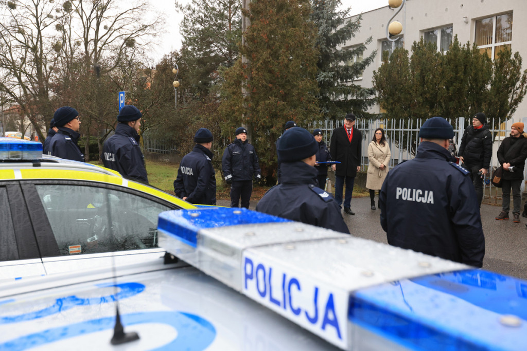 Nowe radiowozy toruńskiej policji