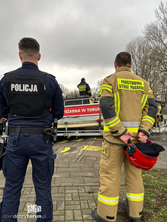 Na Wiśle trwają poszukiwania topielca