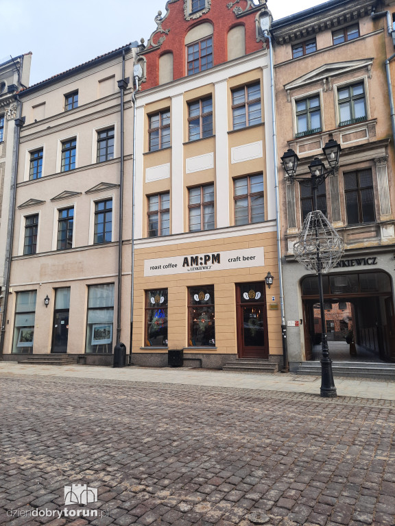 W tej kamienicy ma powstać Starbucks