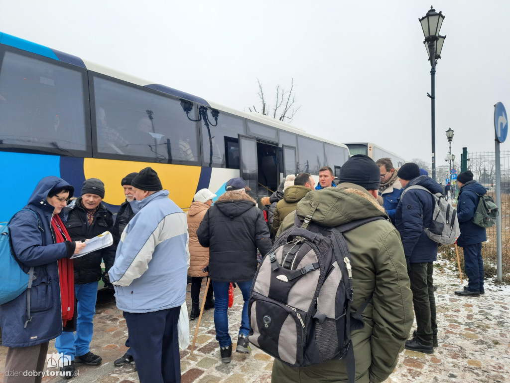 Torunianie jadą protestować do Warszawy