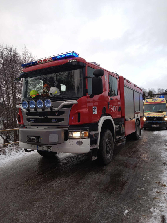 Dachowanie samochodów w okolicach Lubicza