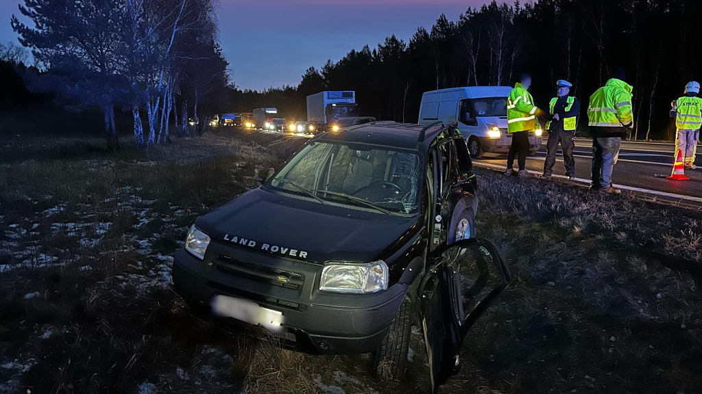 Ten wypadek zablokował krajową 10