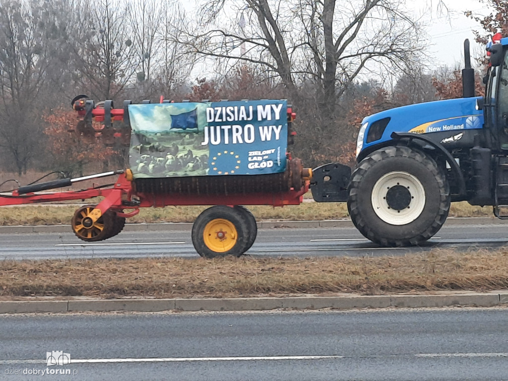 Transparenty rolników na proteście