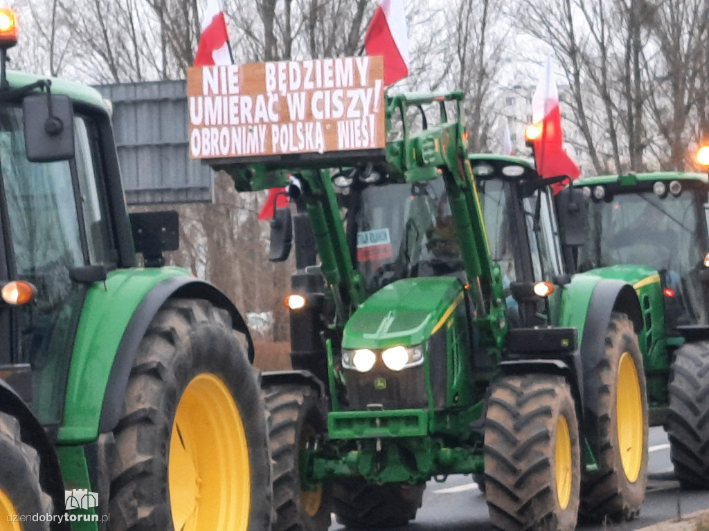 Transparenty rolników na proteście