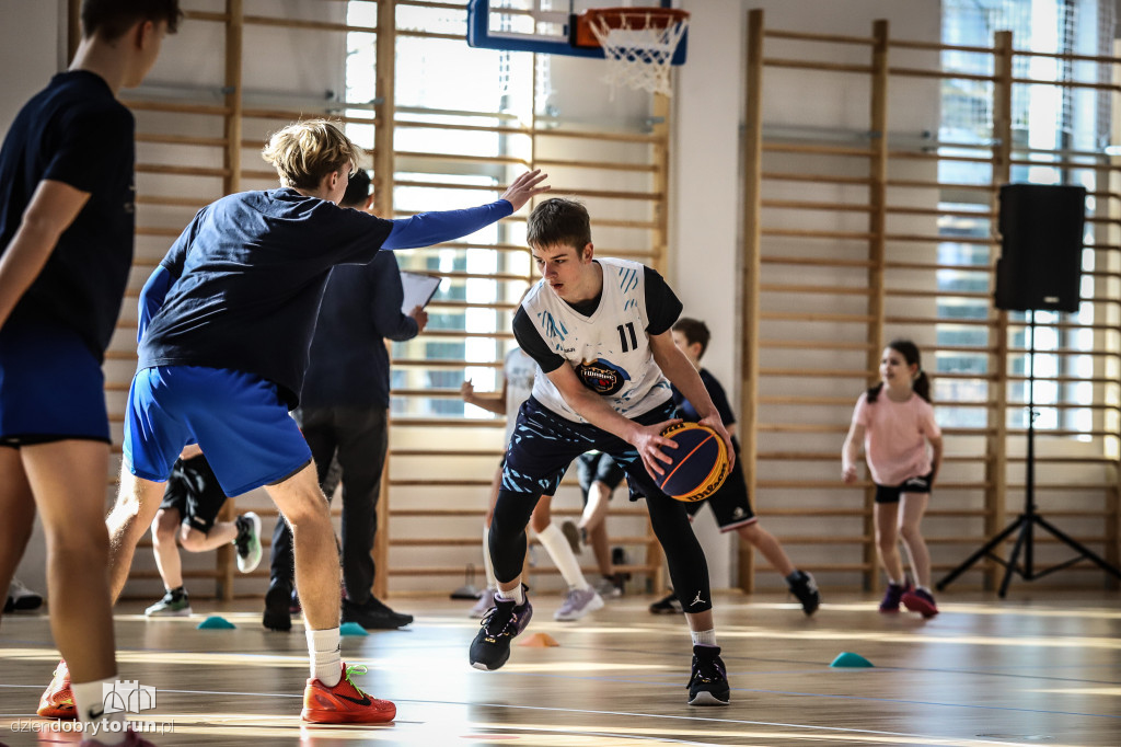 Ferie z basketem w Toruniu