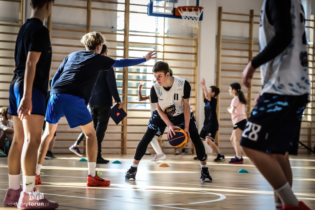 Ferie z basketem w Toruniu