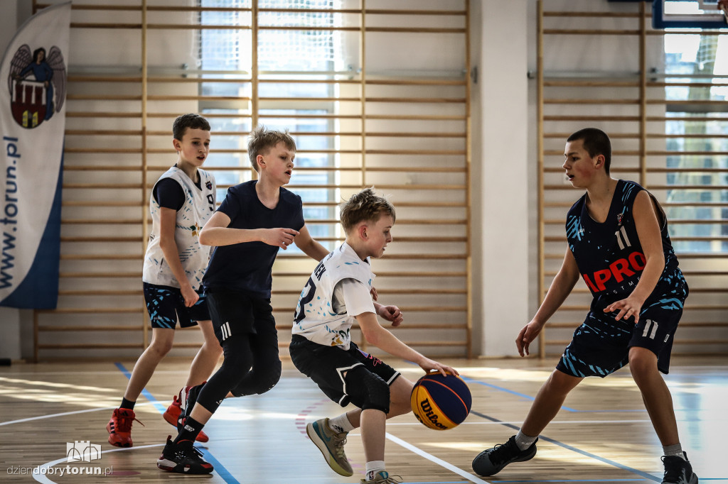 Ferie z basketem w Toruniu