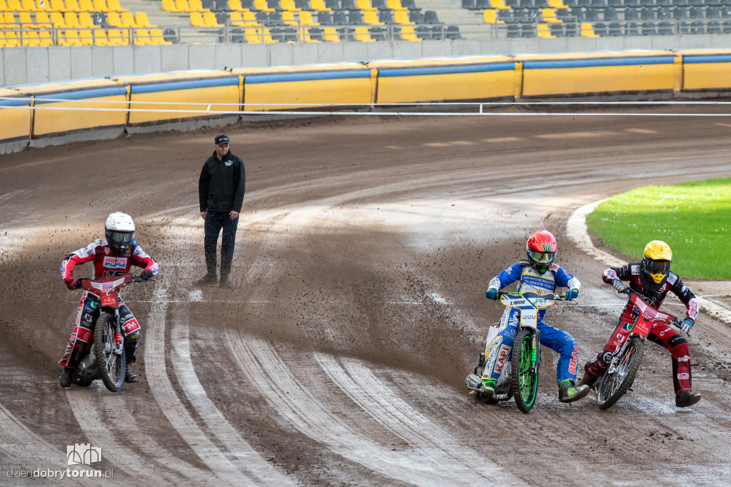 KS Apator Toruń : Abramczyk Polonia Bydgoszcz