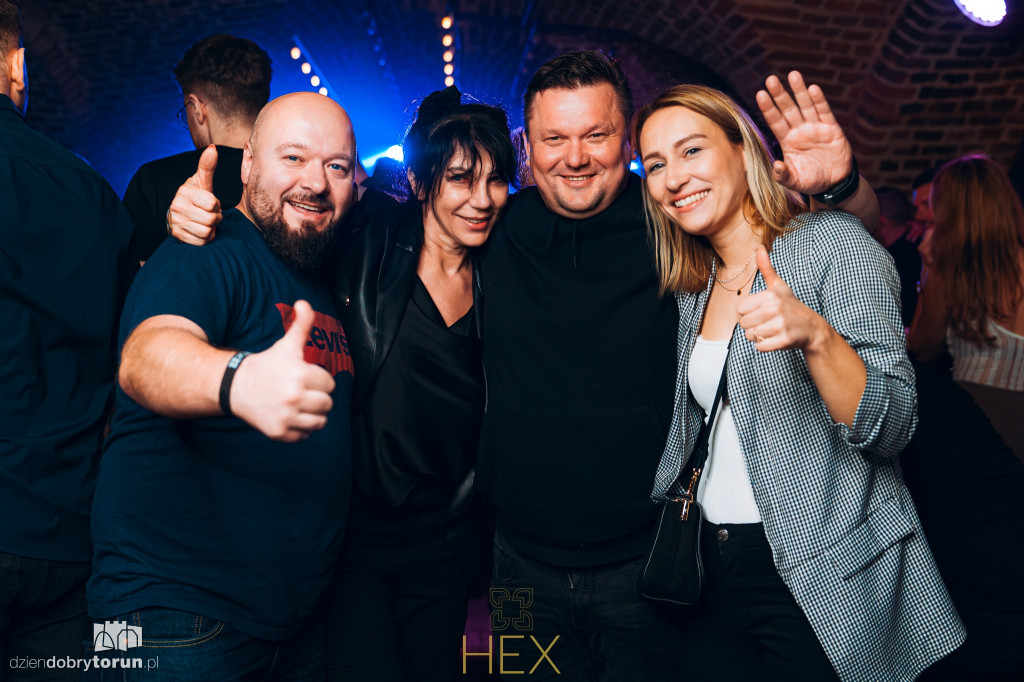 Sobotnia impreza w klubie Hex w Toruniu