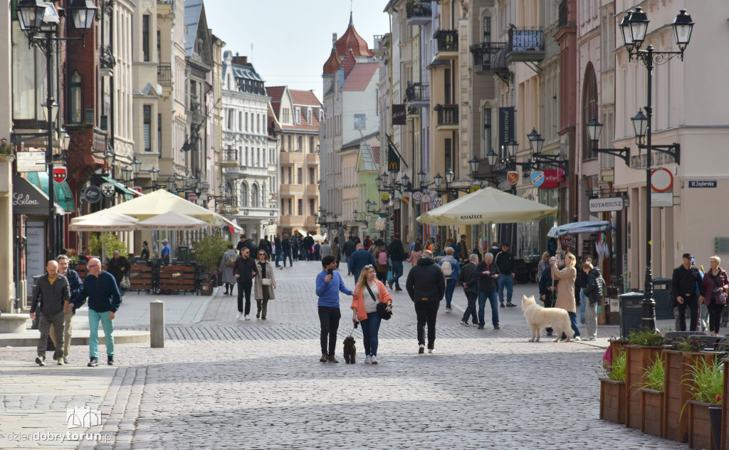 Ulica Szeroka w obiektywie DD Toruń