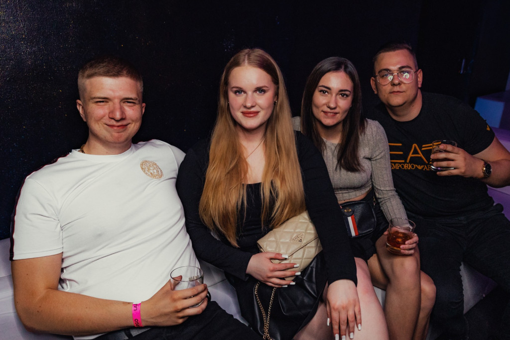 Sobotnia impreza w klubie Largo