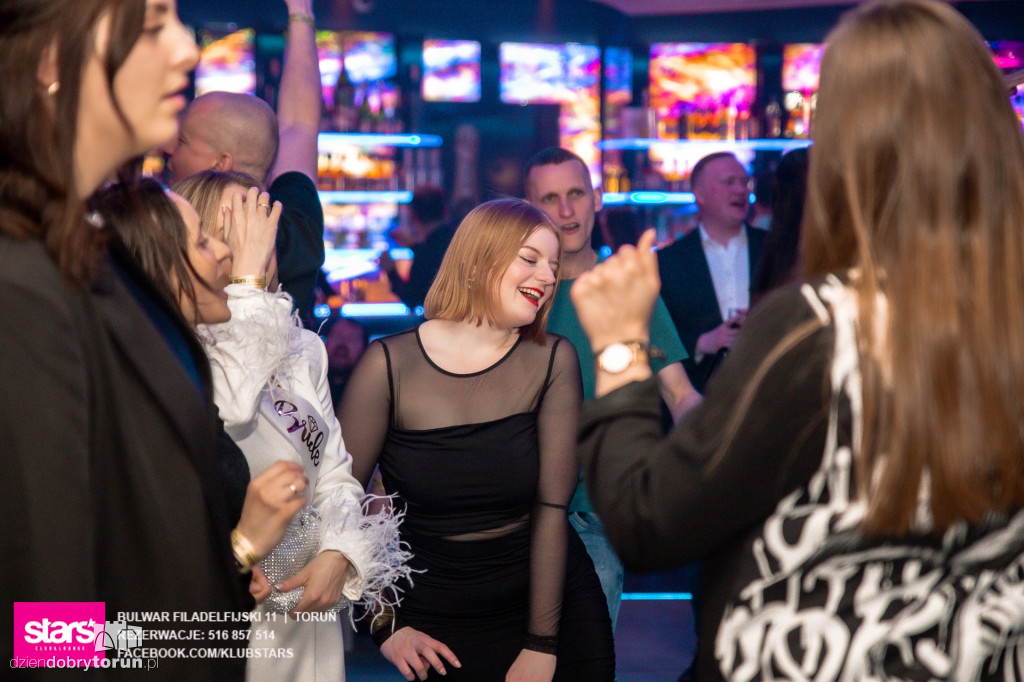 Sobotnia impreza w klubie Stars